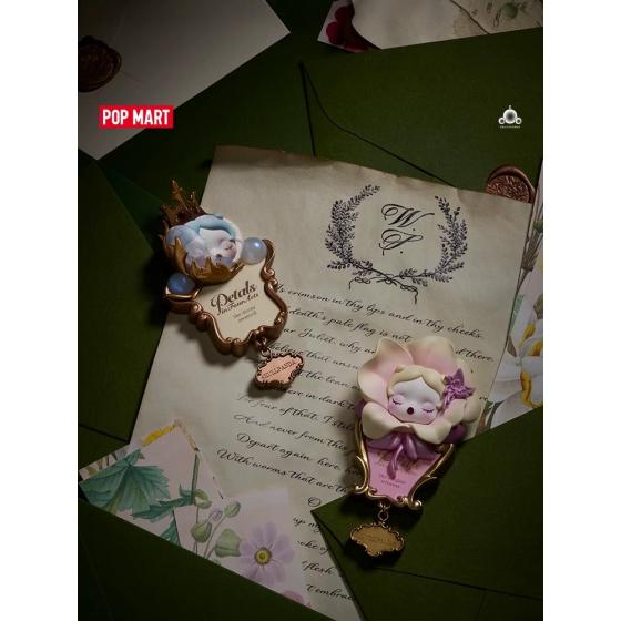 POPMART泡泡玛特SKULLPANDA花的四幕戏系列冰箱贴盲盒家居周边