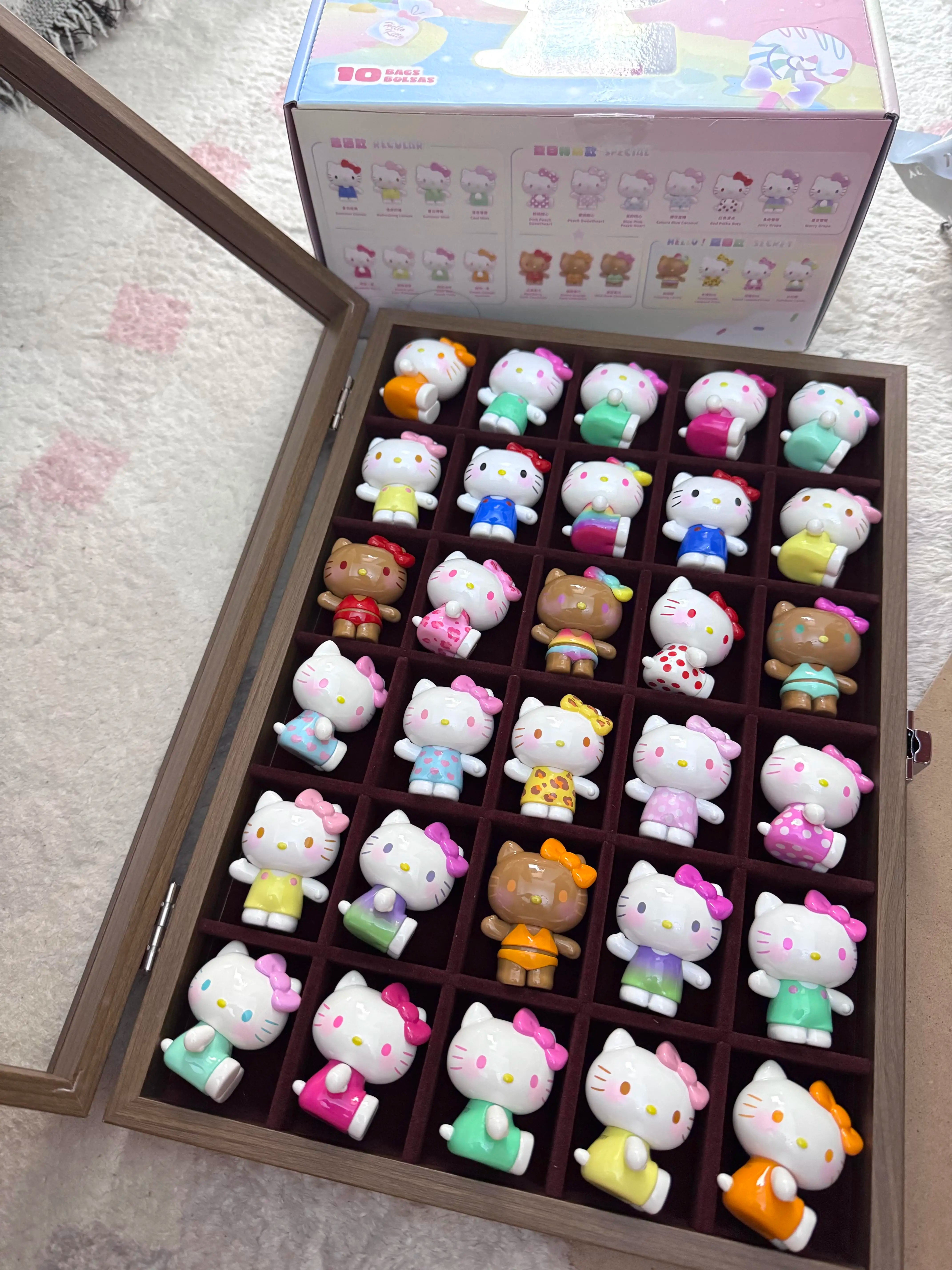 Hello Kitty夏日彩虹糖